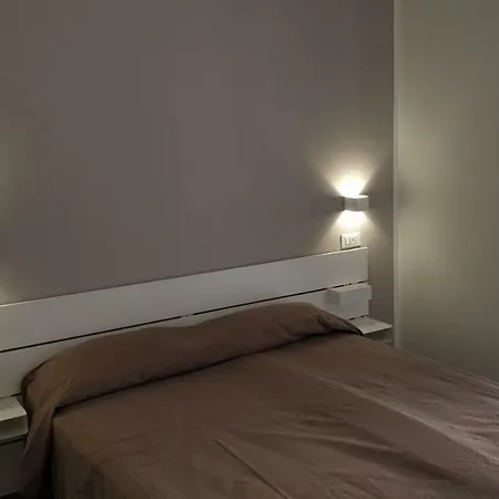 Marina Bay House רוסאנו